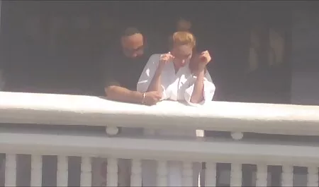 Homo Amatööri Puolue salon ilmaista pornoo