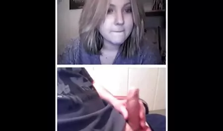 Ylellinen Blondi, pono xxx pono poikaystävä, kun kokee useita orgasmeja.