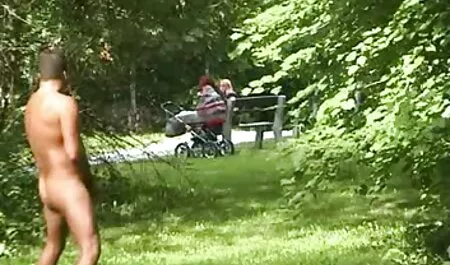 Vaimo ei voi olla näyttämättä vanhempaa pillua taitojaan