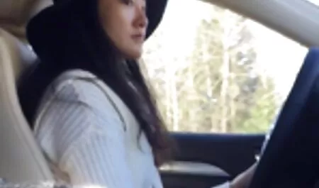 Mia Khalifa muutti miehen halut äiti porno todeksi