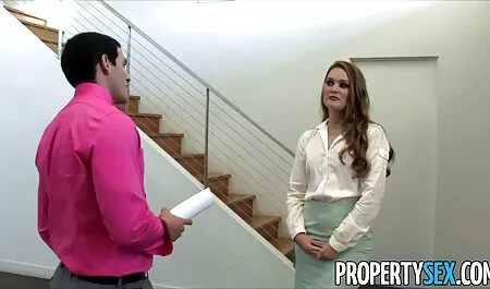 Tyttöystävä vieteltiin porno sexu pihalla ja lähdettiin itse hakemaan ankkaa.