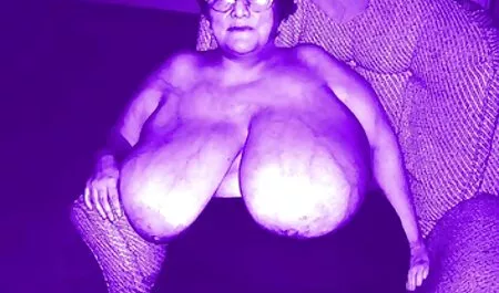 Tyttöystävä puhaltaa vercomics porn poikaystävä ja tyttö hän