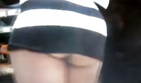 Tyttö Orgasmi, senkin pikku paskiainen, dorcel porno star voi läpäistä Perseen.