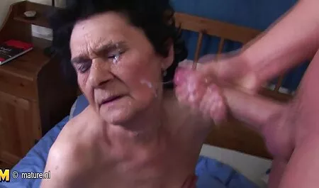 Kauniit naiset seksivideot ovat hyvällä tuulella aamulla näyttää hyvältä, kaksi