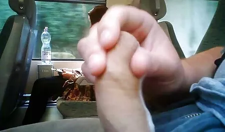 Kaunis suomiporno jamina tyttö kuin tärinä talossa