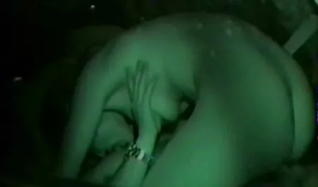 Viehättävät google sexe xxx tytöt kiihottavat miestä