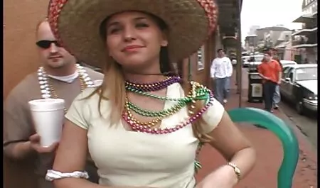 Onnekas mies sylki venäläistytön porno videos l sängylle luksusta