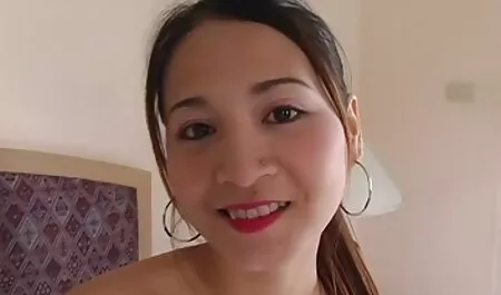 Otperdolil fiĺme porno saalis, pitkät jalat ja päättyy kasvojen