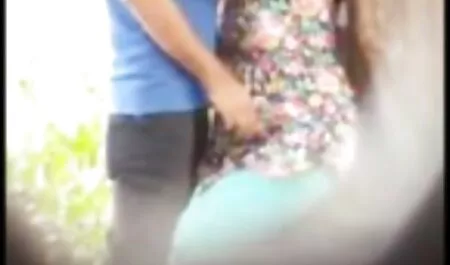 Hän todella ww xxx porno haluaa seksiä