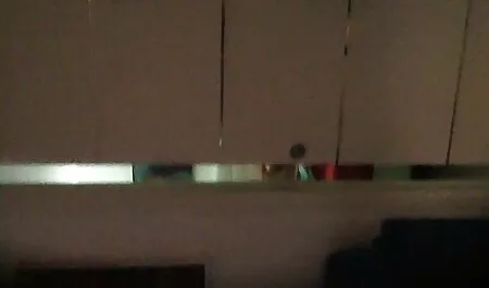 Vaalea, iso, kiertueella porno porno xxxxx poikaystävänsä kanssa julkisesti
