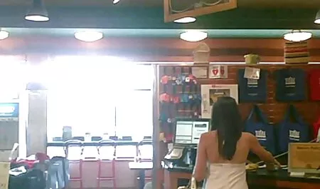 Tyttöjen kanssa miesten ei pitäisi olla pitkästyneitä. moi xxx