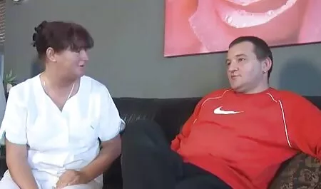 Amatööri Kaunis toimitus miehelle porno ll iso sänky